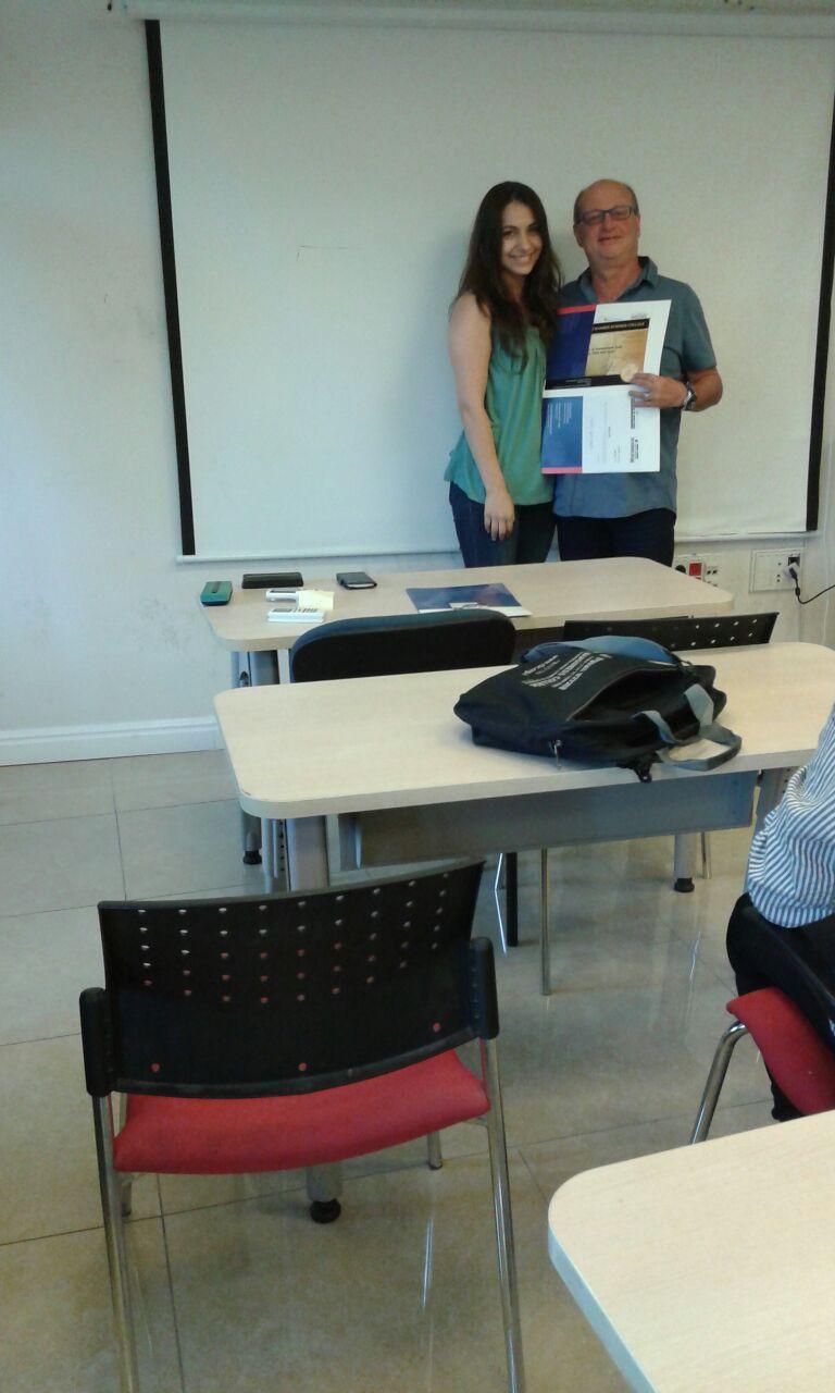 גלרייה - סיום קורס יבוא יצוא וסחר בינלאומי מחזור 206, 19 מתוך 22