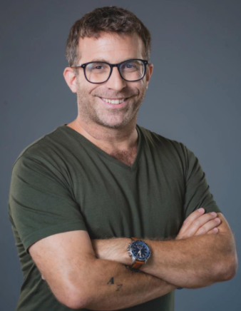 רום אמיר - מנהל אזורי בחברת Forter