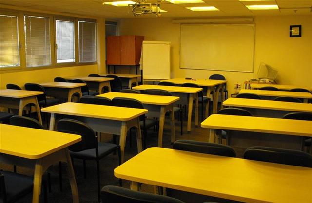 כיתה 302 - 24 מקומות ישיבה