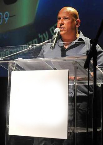 מר אלי לוי - מנכ"ל חברת אלי לוי להפקות