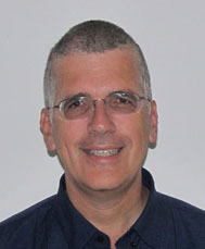 צבי מנדלסון - מרצה בקורסים בקניינות, רכש ולוגיסטיקה