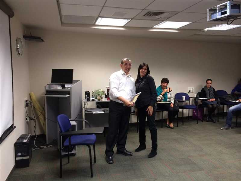 סיום קורס אומנות המכירה מחזור 37