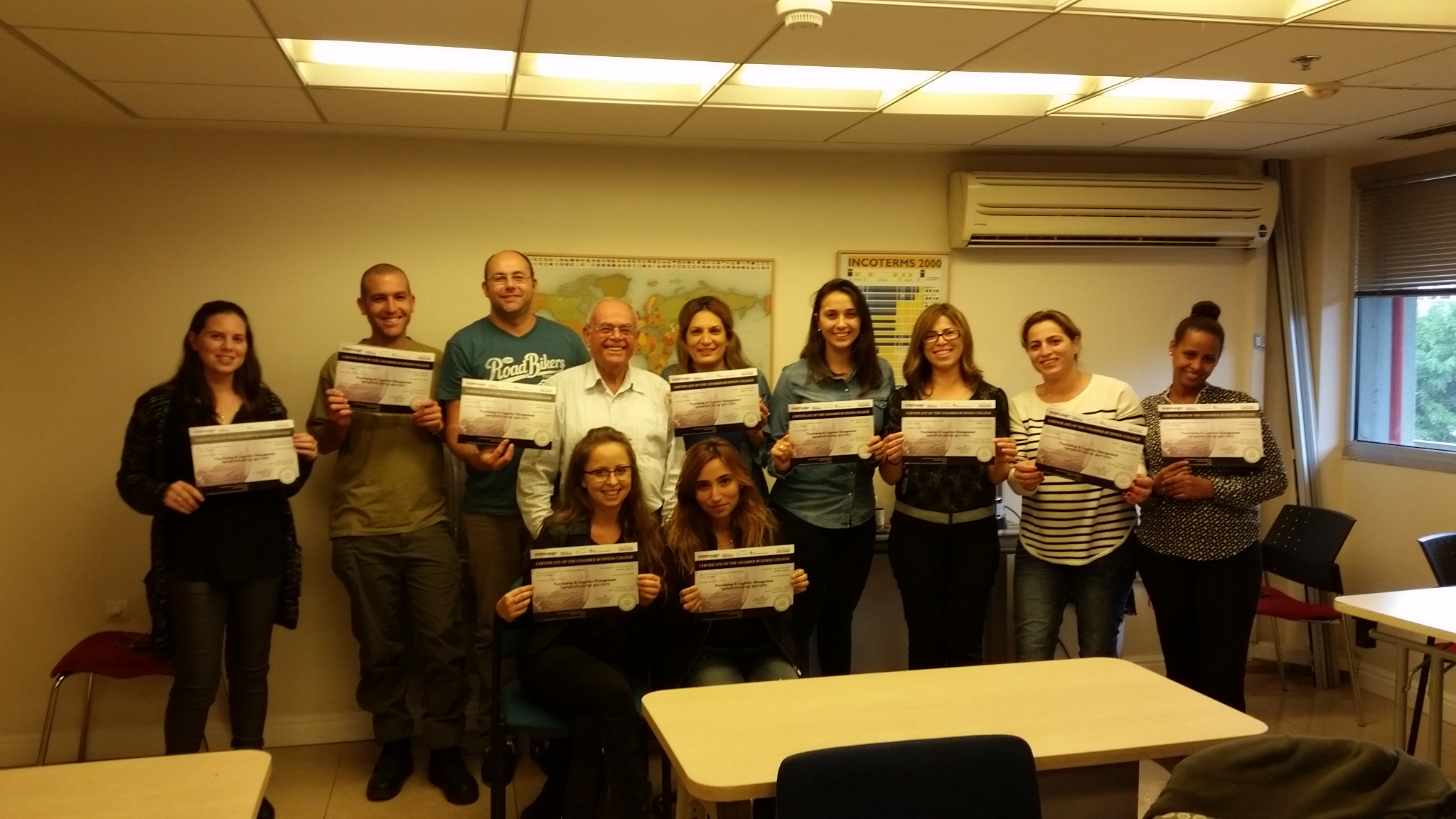 סיום קורס קורס ניהול רכש קניינות ולוגיסטיקה מחזור 72