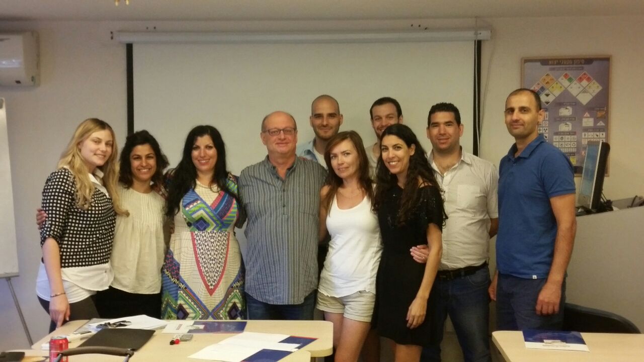 סיום קורס יבוא יצוא וסחר בינלאומי מחזור 209