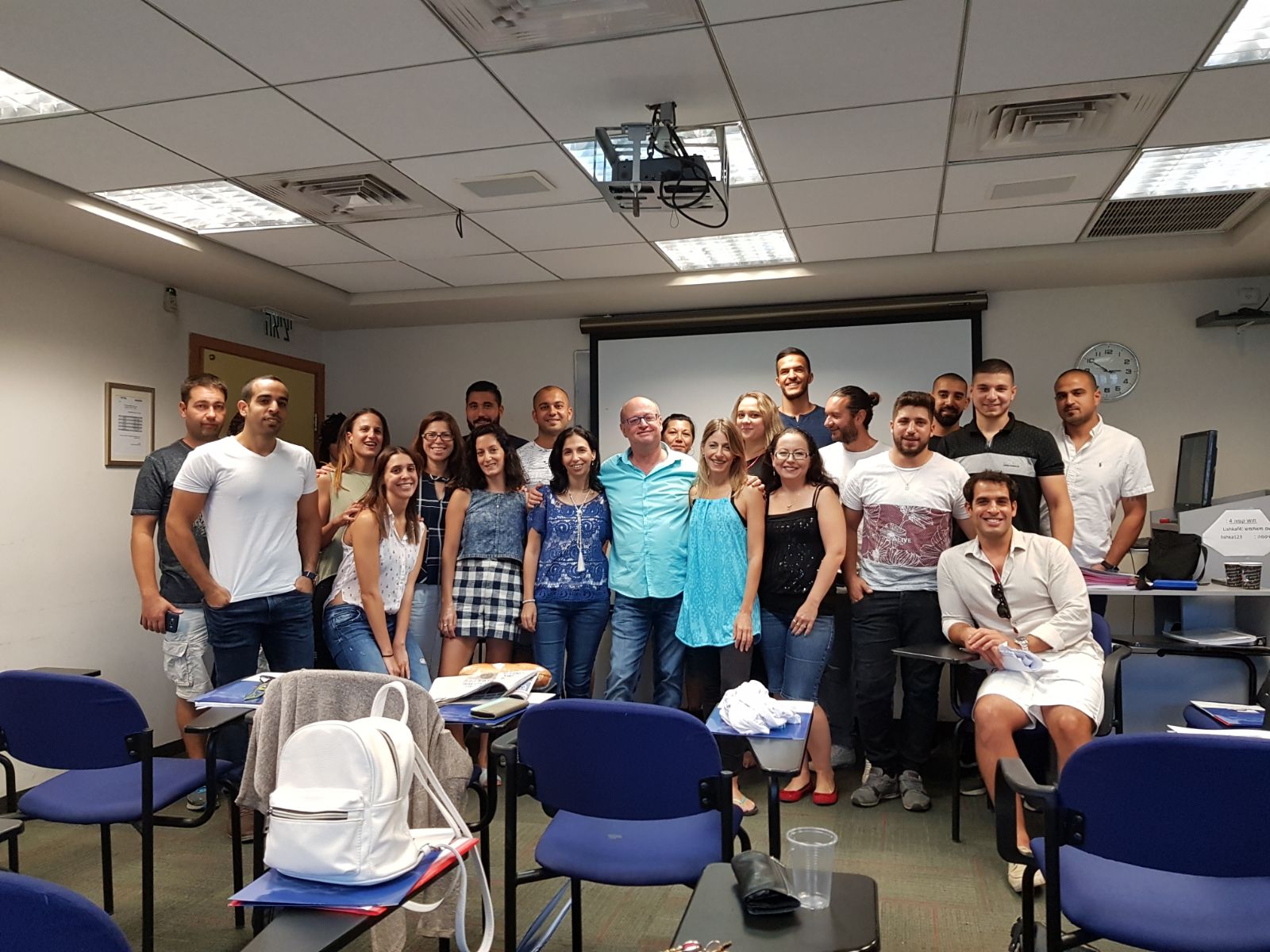 סיום קורס יבוא יצוא וסחר בינלאומי מחזור 226