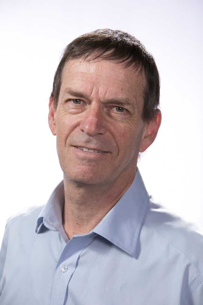 נועם קום - מרצה בתחום ניהול ציי רכב, תחבורה, בטיחות וליסינג