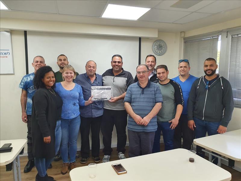 סיום קורס לוגיסטיקה ומסחן ממוחשב מחזור 40